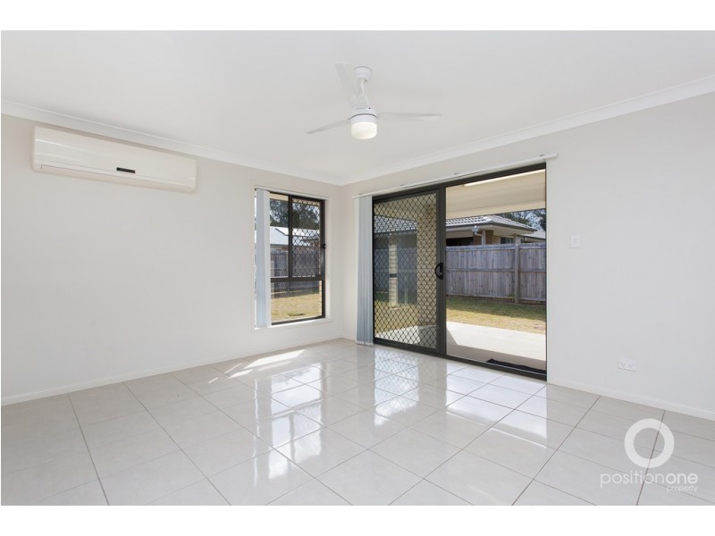 8 Dunne Street, Augustine Heights QLD 4300