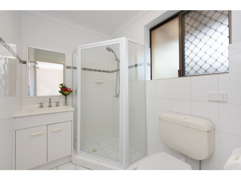 5/15 Waverley Road, Taringa QLD 4068