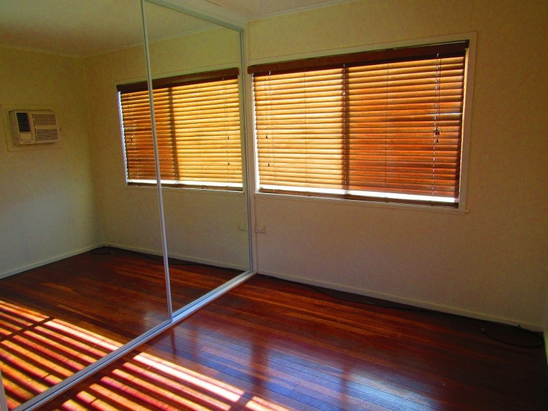 23 Hugh Street, Thorneside QLD 4158