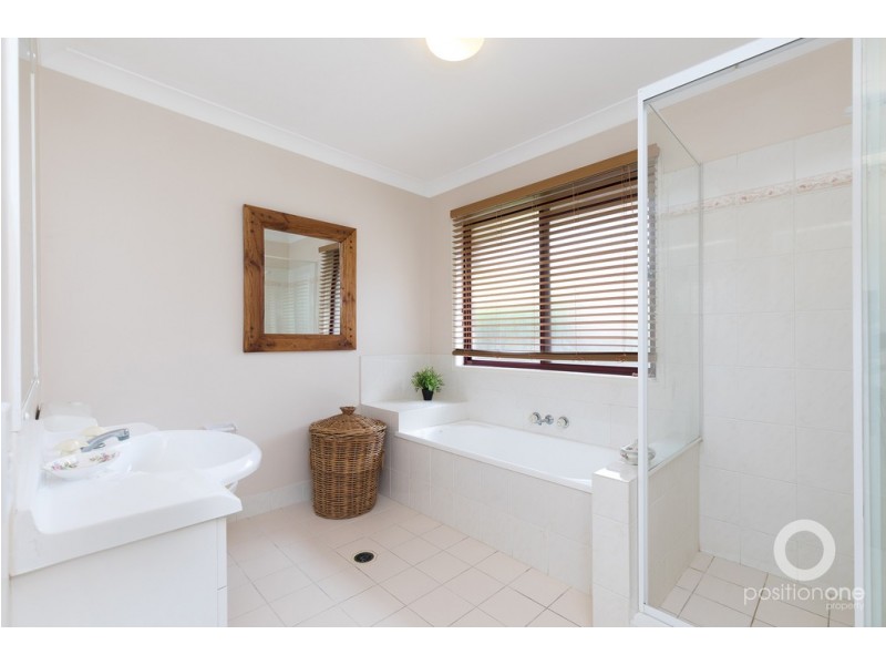 17/30 Lindeman Pl, Eight Mile Plains QLD 4113