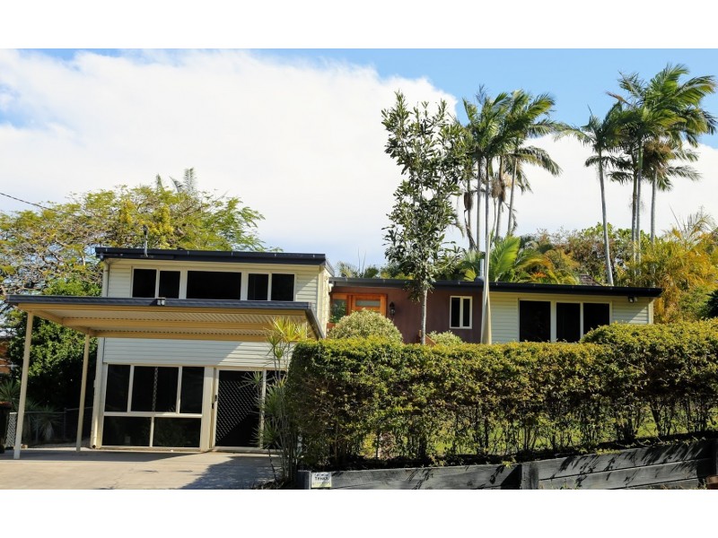 31 Norm Street, Kenmore QLD 4069
