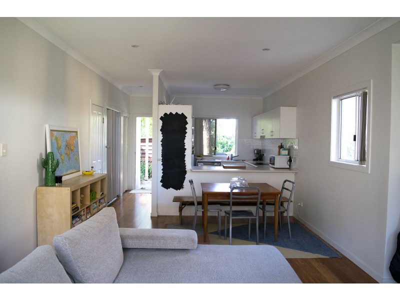 2/20 Venner Road, Annerley QLD 4103