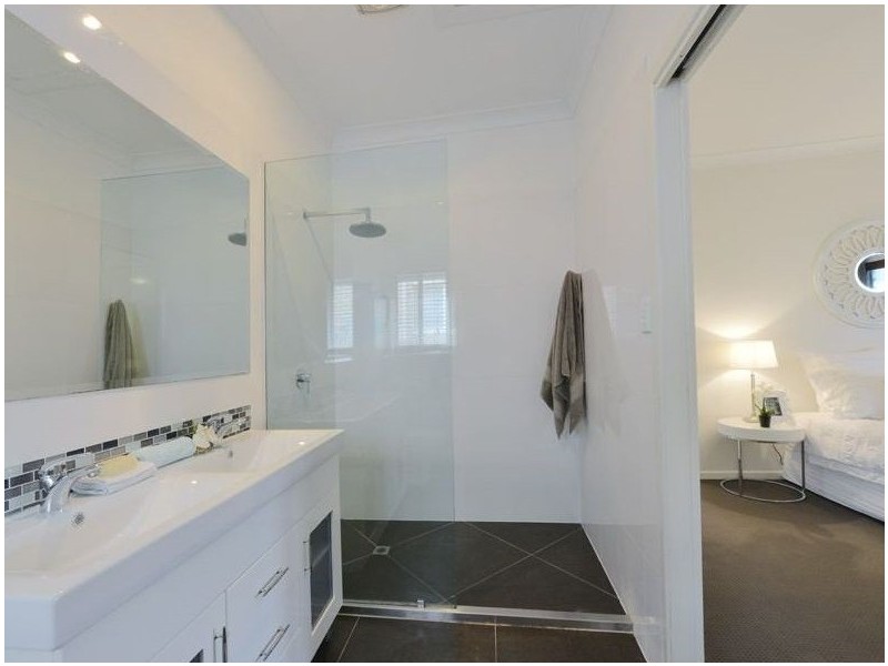 37 Arrowsmith Street, Camp Hill QLD 4152