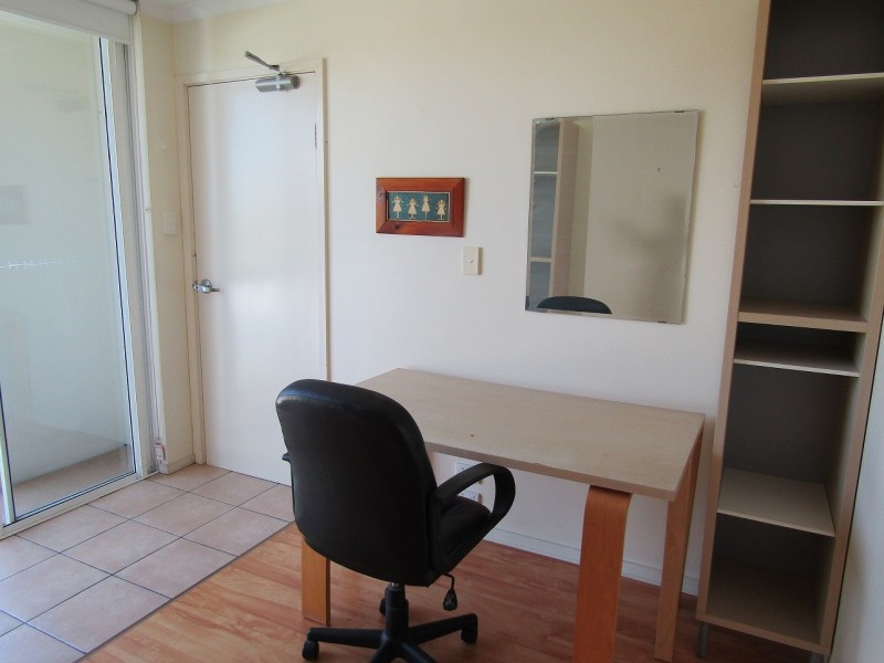 18/23 Quinton Street, Kangaroo Point QLD 4169