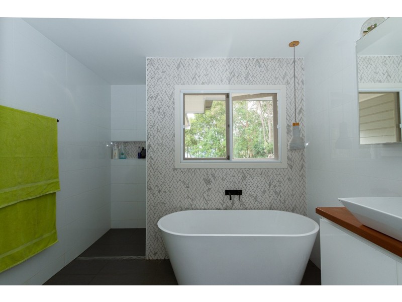 55 Watcombe Street, Wavell Heights QLD 4012