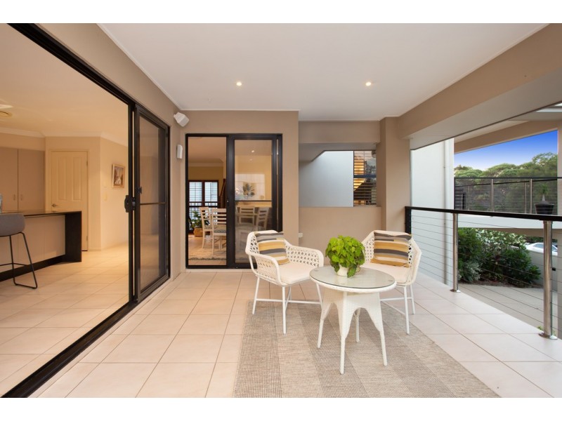 9 Allan Day Drive, Wellington Point QLD 4160