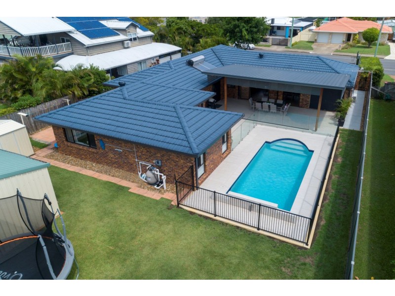 33 AGNES STREET, Birkdale QLD 4159