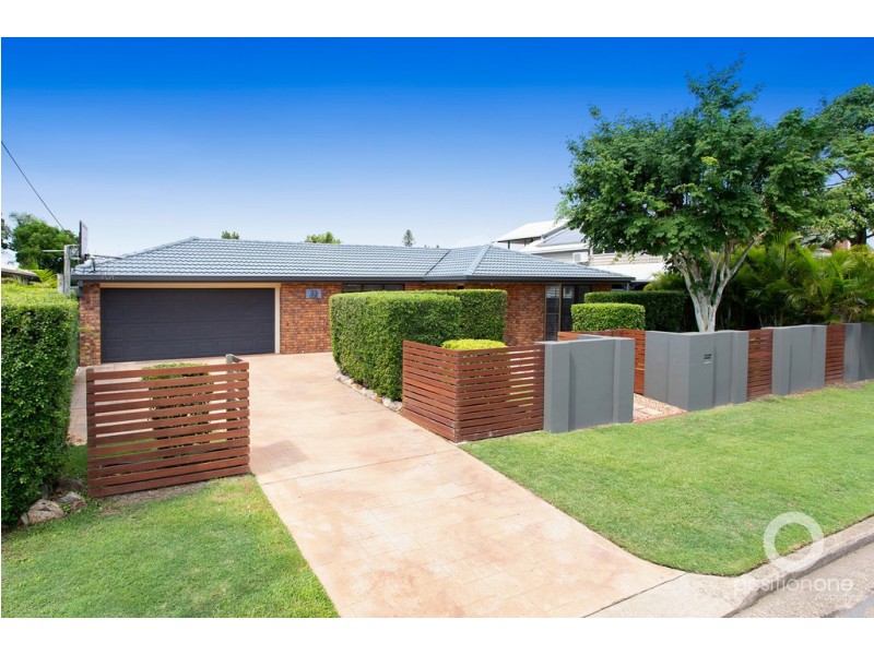 33 AGNES STREET, Birkdale QLD 4159