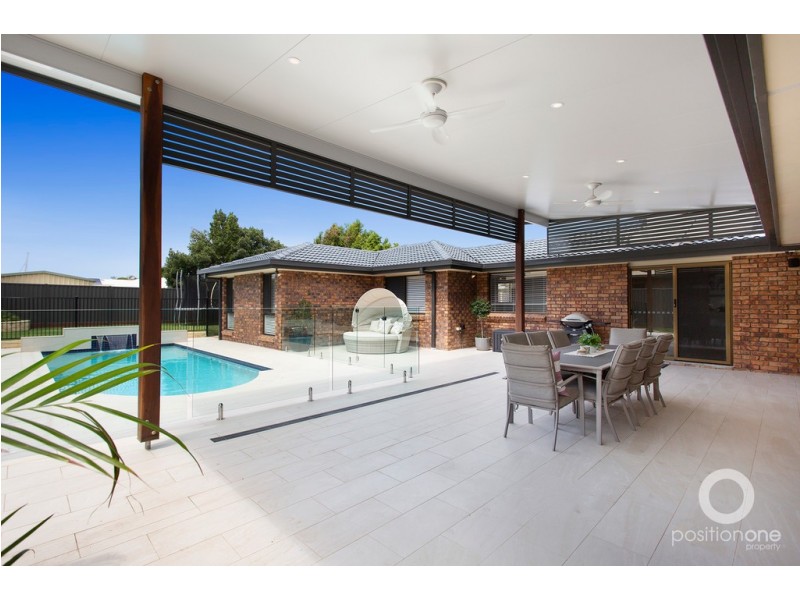 33 AGNES STREET, Birkdale QLD 4159