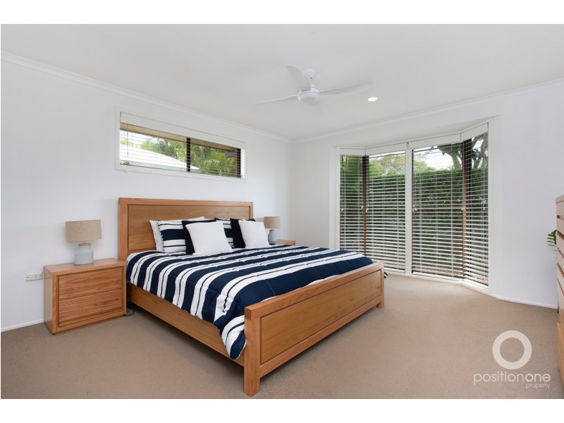 33 AGNES STREET, Birkdale QLD 4159
