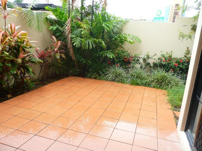 1/67 Benson Street, Toowong QLD 4066