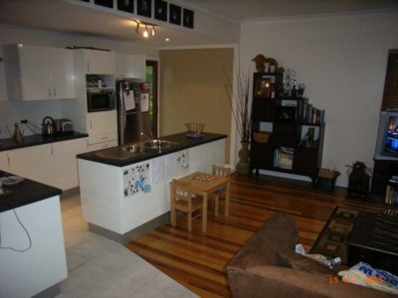 76 Burn Street, Camp Hill QLD 4152