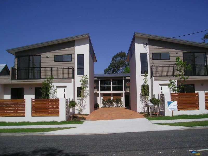 4/32 Earl Street, Greenslopes QLD 4120