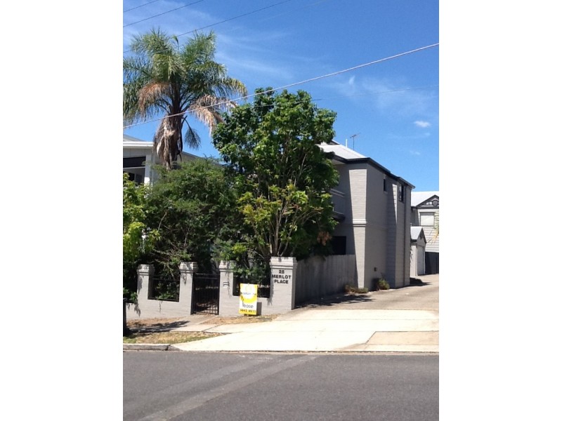 2/25 Beaufort Street, Alderley QLD 4051