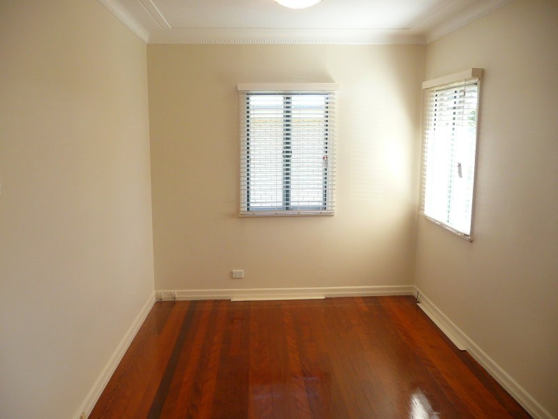 23 Rosling Street, Moorooka QLD 4105