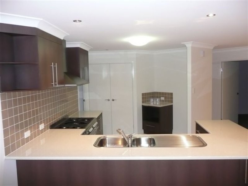 60 Collett Street, Eight Mile Plains QLD 4113