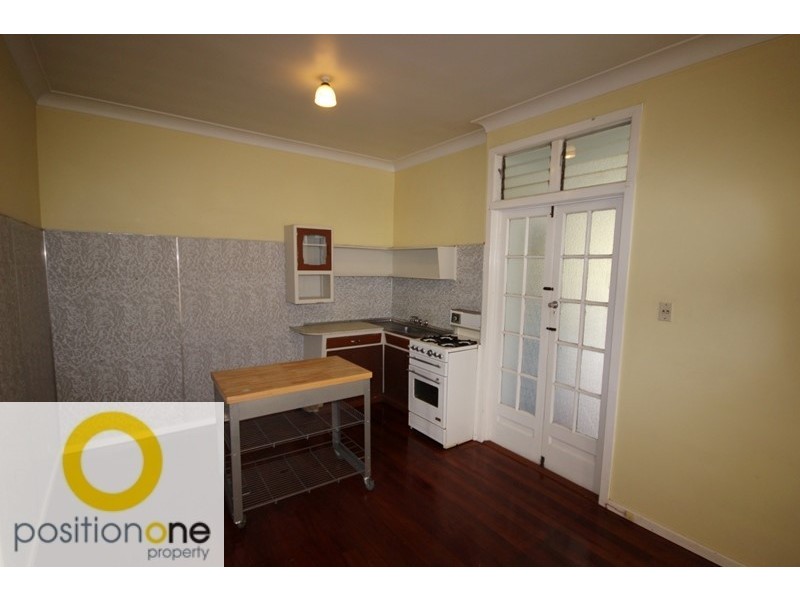 2/36 Birdwood Street, Coorparoo QLD 4151