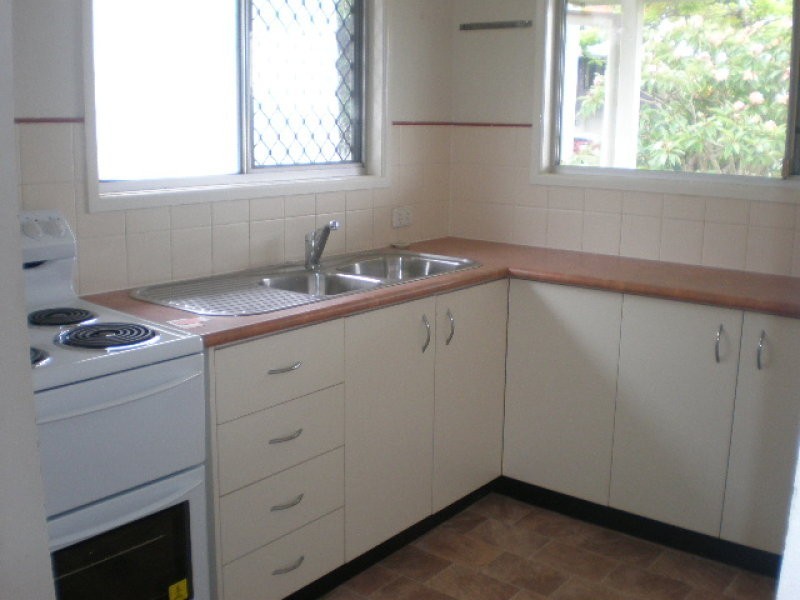 49A Macdonald Street, Lota QLD 4179