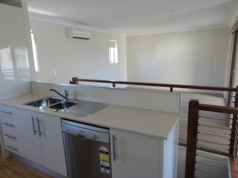 4/32 Herbertson Street, Carina QLD 4152