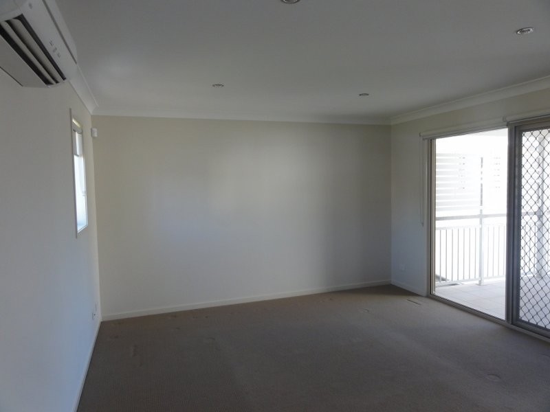 4/32 Herbertson Street, Carina QLD 4152