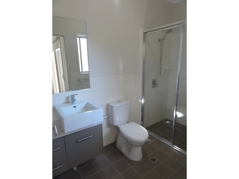 4/32 Herbertson Street, Carina QLD 4152