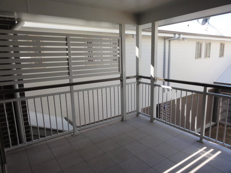 4/32 Herbertson Street, Carina QLD 4152