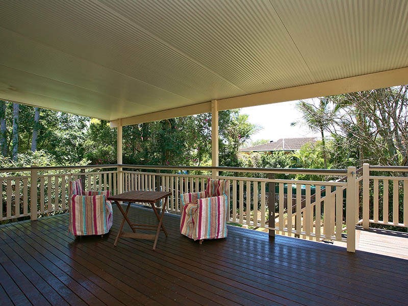 240 Bapaume Road, Holland Park QLD 4121