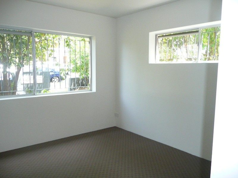 3/32 Birdwood Street, Coorparoo QLD 4151