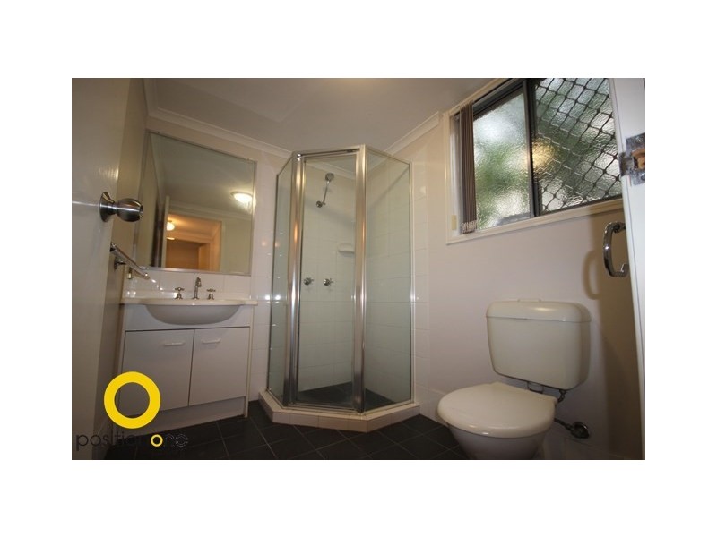 1/9 Monmouth Street, Morningside QLD 4170