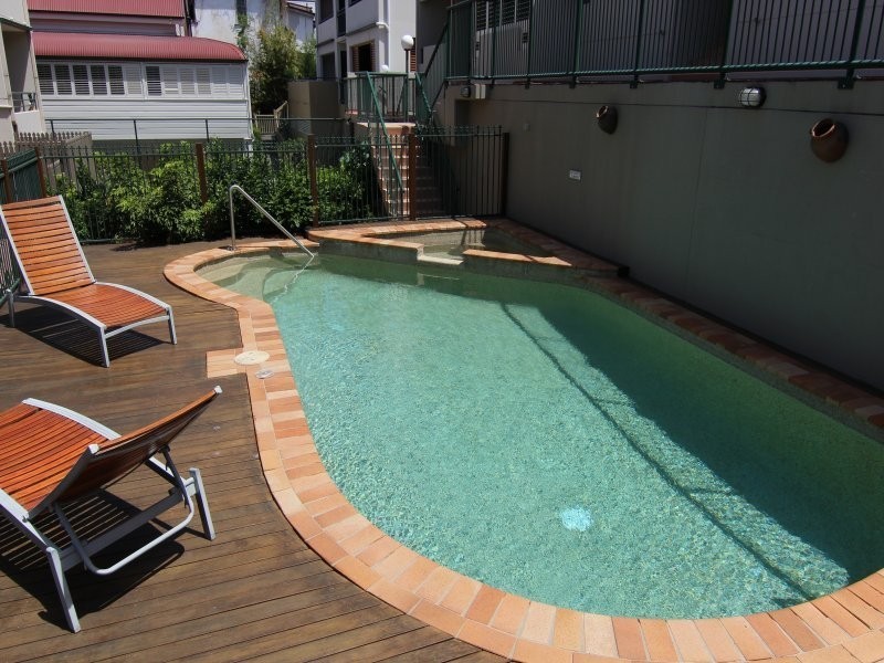 7/23 Edmondstone Street, South Brisbane QLD 4101