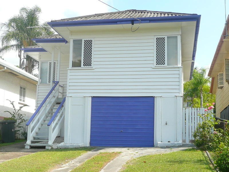 158 Morehead Avenue, Norman Park QLD 4170
