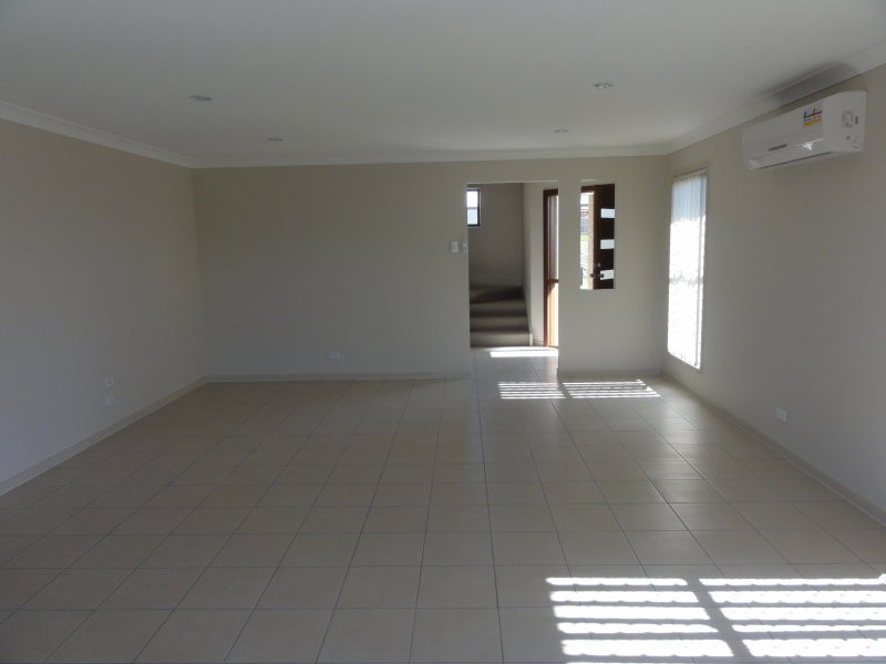 116 Lexey Crescent, Wakerley QLD 4154