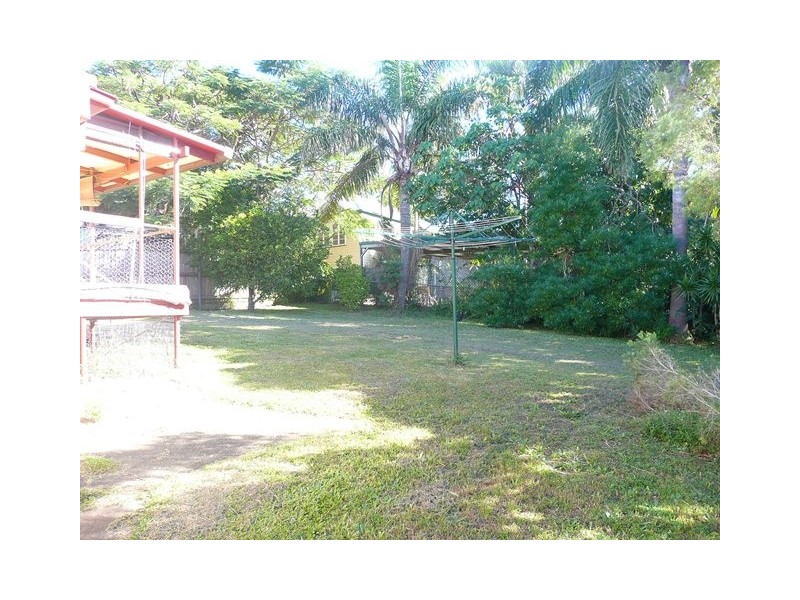 43 Buckley Street, Carina QLD 4152