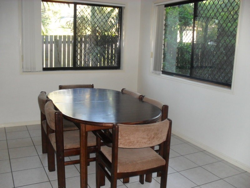 3/32 Adelaide Street, Carina QLD 4152