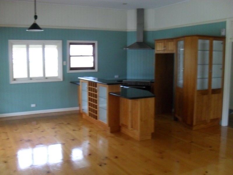 24 Geelong Street, East Brisbane QLD 4169