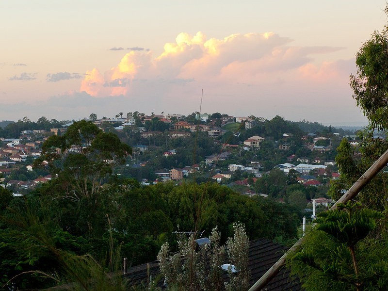 98 Mountain Street, Mount Gravatt QLD 4122