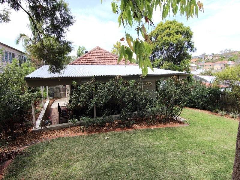 17 Gotha Street, Camp Hill QLD 4152