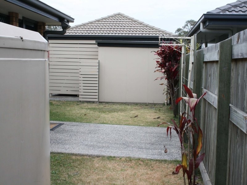 61 Strowe Place, Bracken Ridge QLD 4017