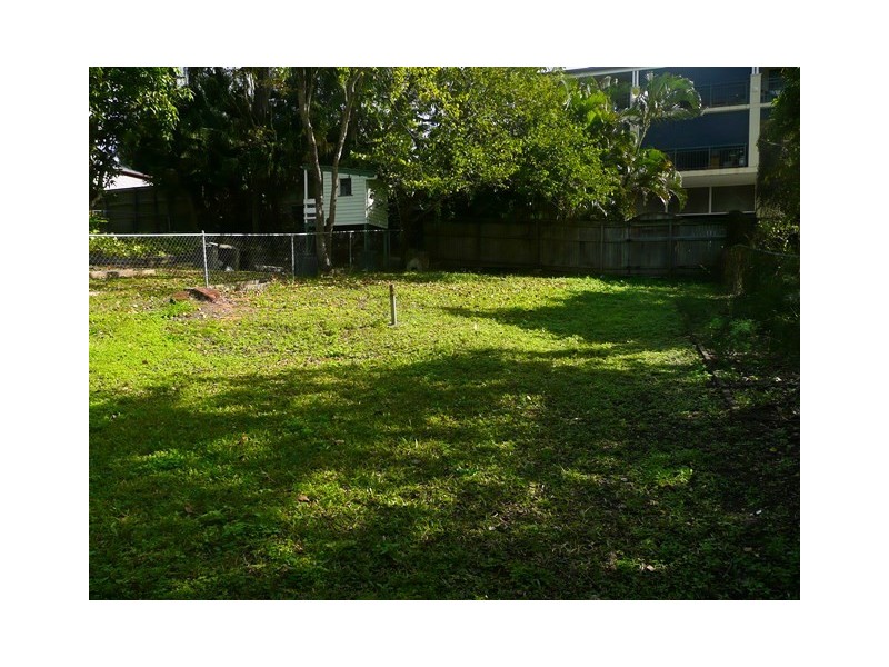 6 Burlington Street, East Brisbane QLD 4169