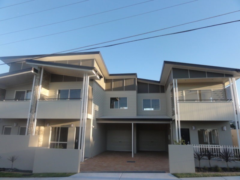 4/43 Dickenson Street, Carina QLD 4152