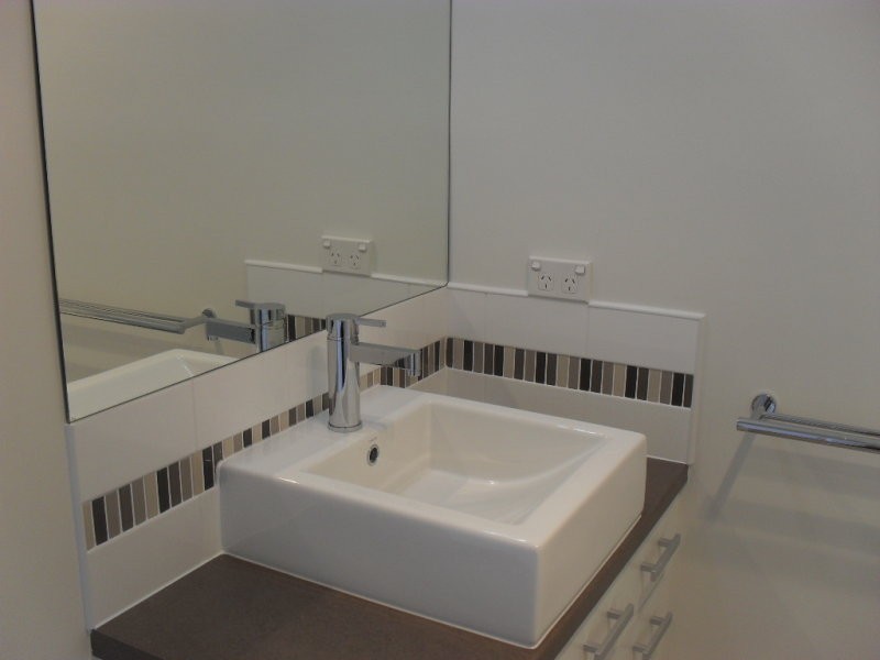 4/43 Dickenson Street, Carina QLD 4152