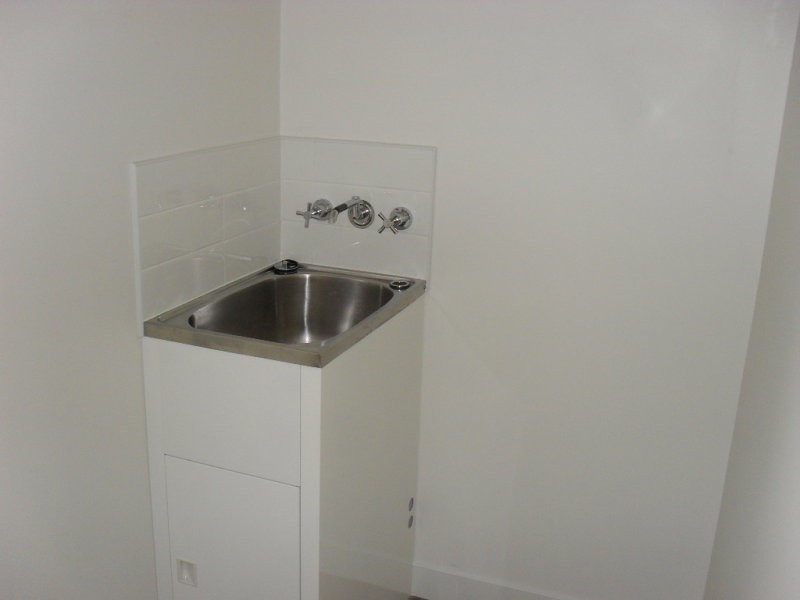 4/43 Dickenson Street, Carina QLD 4152