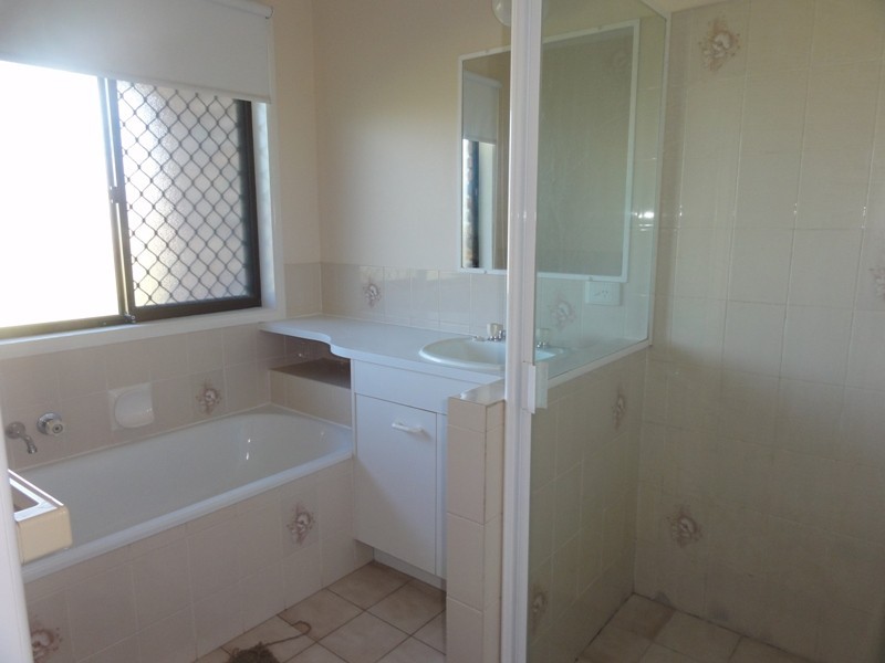 33 Kyeema Crescent, Bald Hills QLD 4036