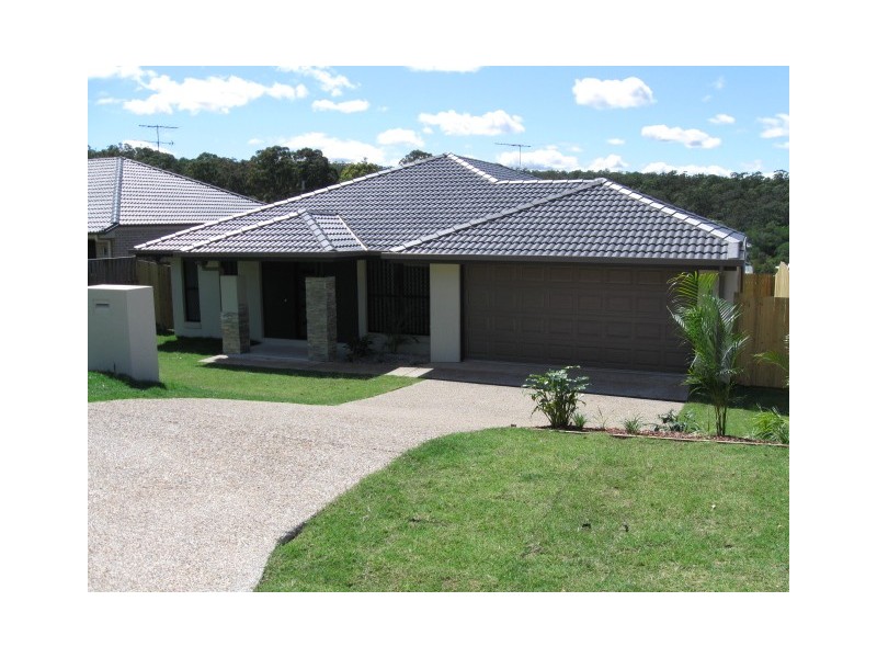 37 Dennis Vale Drive, Daisy Hill QLD 4127