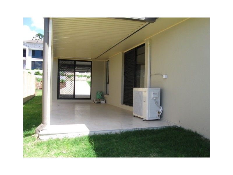 37 Dennis Vale Drive, Daisy Hill QLD 4127