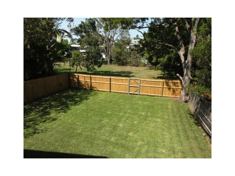 16 Glen Street, Coorparoo QLD 4151