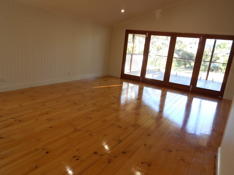 16 Glen Street, Coorparoo QLD 4151