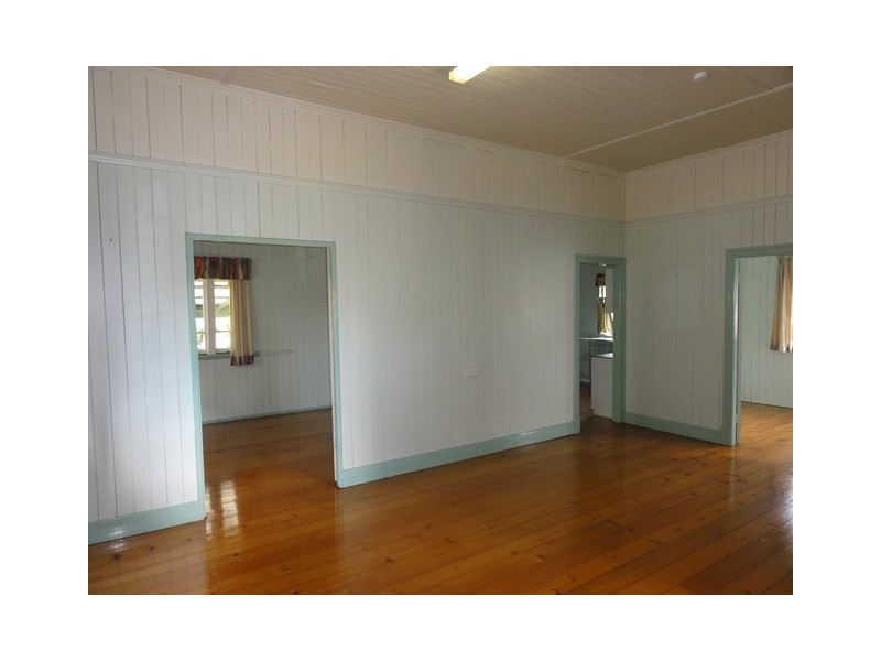 18 Headfort Street, Greenslopes QLD 4120