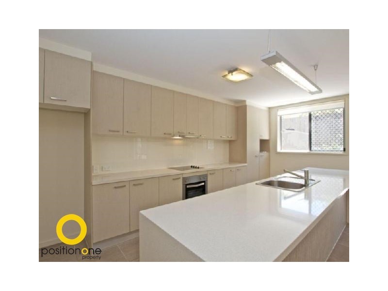 2/59 to 61 Benowa Road, Southport QLD 4215