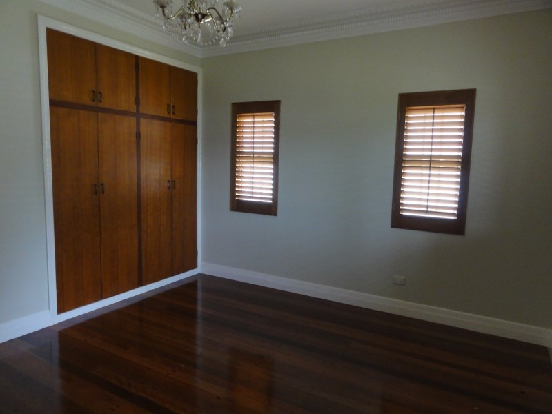 70 Wyena Street, Camp Hill QLD 4152